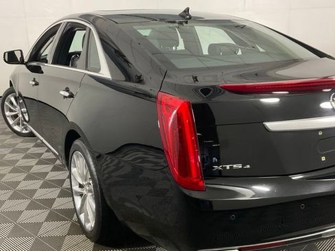 Used 2014 Cadillac XTS Luxury AWD/4WD image 29