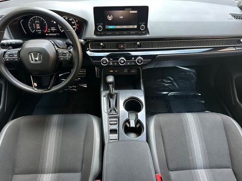 Used 2023 Honda Civic Sport image 12