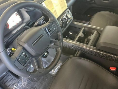 New 2026 Land Rover Defender 110 OCTA AWD/4WD image 4
