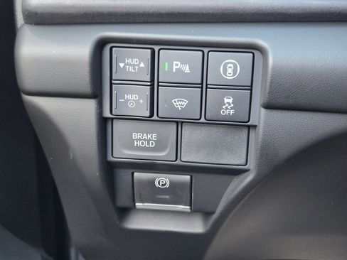 Certified 2025 Acura RDX SH-AWD w/ Advance Package image 22