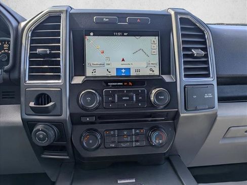 Used 2016 Ford F150 XLT w/ Equipment Group 302A Luxury image 12