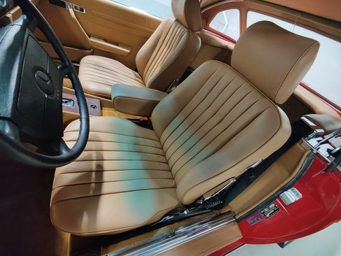 Used 1986 Mercedes-Benz 560 SL 2dr Convertible image 27