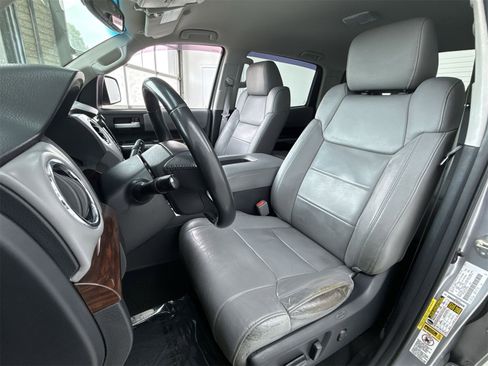 Used 2017 Toyota Tundra Limited image 10