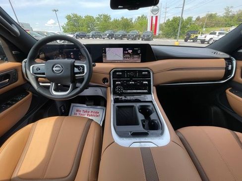 New 2025 Nissan Armada SL w/ Convenience Package image 23