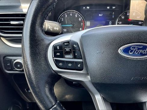 Certified 2021 Ford Explorer XLT w/ Equipment Group 202A image 18