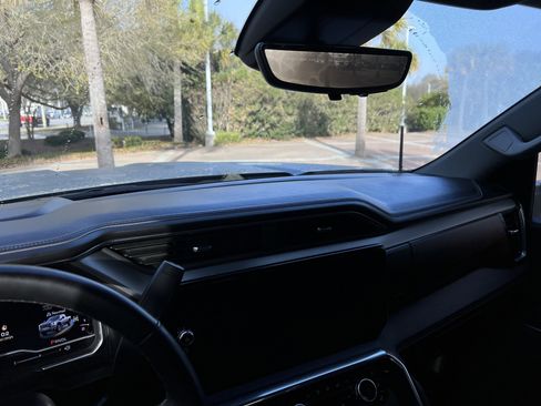 Used 2024 GMC Sierra 2500 Denali w/ Denali Reserve Package image 27