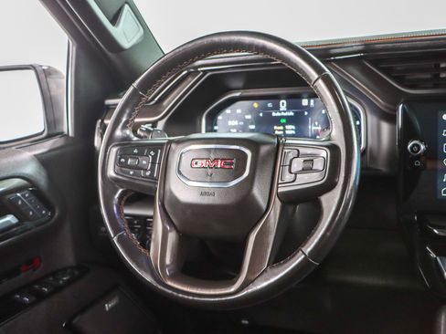 Used 2022 GMC Sierra 1500 AT4 w/ AT4 Preferred Package AWD/4WD image 14