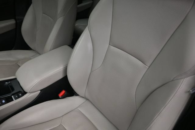 Used 2024 Honda Accord Touring image 17