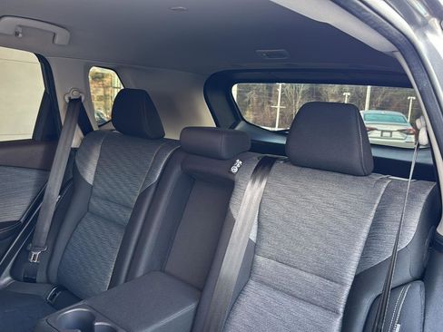 Used 2022 Nissan Rogue SV image 26