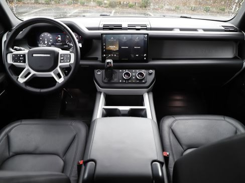 Certified 2025 Land Rover Defender 110 S image 19