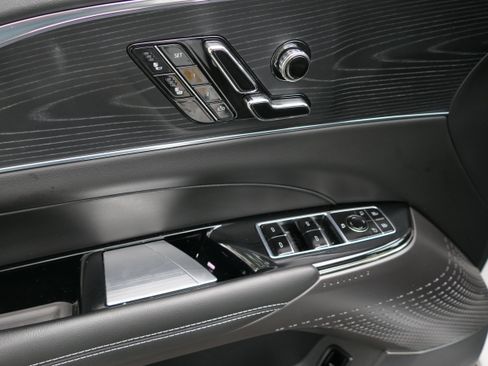 Certified 2024 Cadillac Lyriq Sport image 14