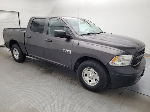 Used 2017 RAM 1500 Tradesman w/ Popular Equipment Group RWD image 11
