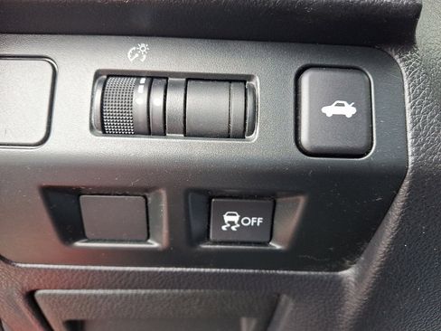 Used 2017 Subaru WRX image 24