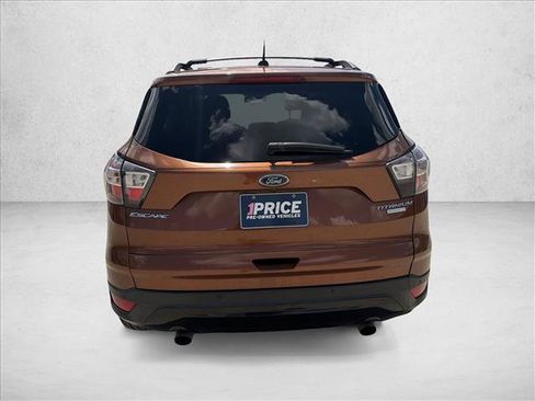 Used 2017 Ford Escape Titanium FWD image 4