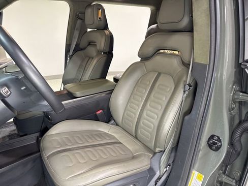 Used 2023 Rivian R1S Launch Edition AWD/4WD image 17