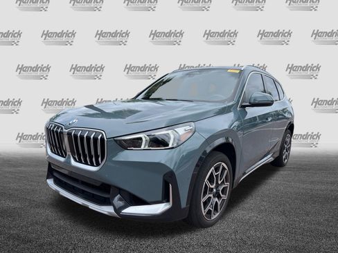 Used 2025 BMW X1 xDrive28i w/ Convenience Package AWD/4WD image 5