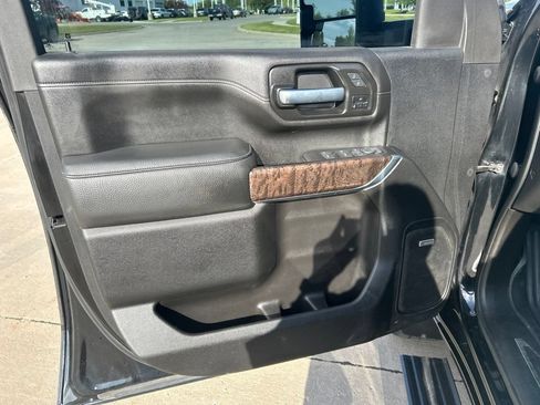 Used 2021 GMC Sierra 2500 Denali w/ Denali Ultimate Package AWD/4WD image 13