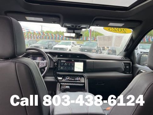 Used 2025 GMC Sierra 1500 AT4 w/ AT4 Premium Package image 15