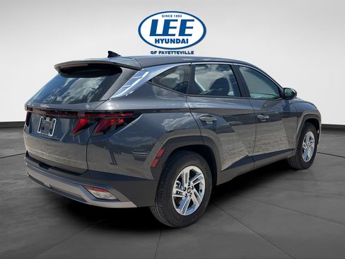 New 2026 Hyundai Tucson SE FWD image 3