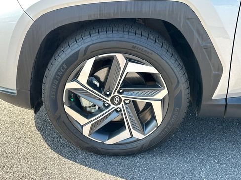 Certified 2022 Hyundai Tucson SEL w/ Convenience + Premium Package FWD image 13