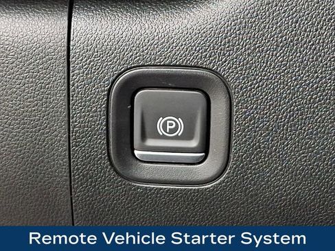 Used 2024 Chevrolet Silverado 1500 Custom AWD/4WD image 9