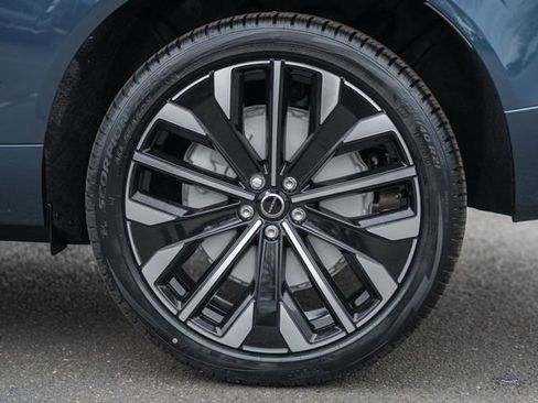 New 2026 Volvo XC60 T8 Ultra w/ Protection Package Premier image 18