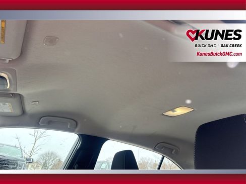 Used 2025 Toyota Corolla LE image 9