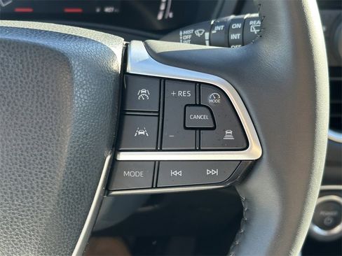 Used 2024 Toyota Grand Highlander XLE image 44