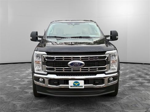 New 2026 Ford F550 4x4 Regular Cab Super Duty w/ XL Chrome Package image 8