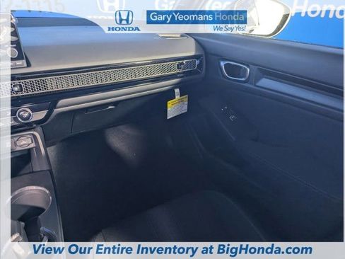 New 2026 Honda Civic Sport image 18