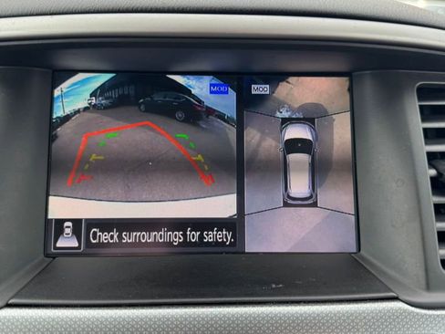 Used 2019 Nissan Pathfinder SL image 28