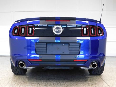 Used 2013 Ford Mustang GT Premium w/ Electronics Pkg RWD image 12
