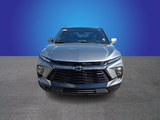 Used 2024 Chevrolet Blazer RS FWD image 2
