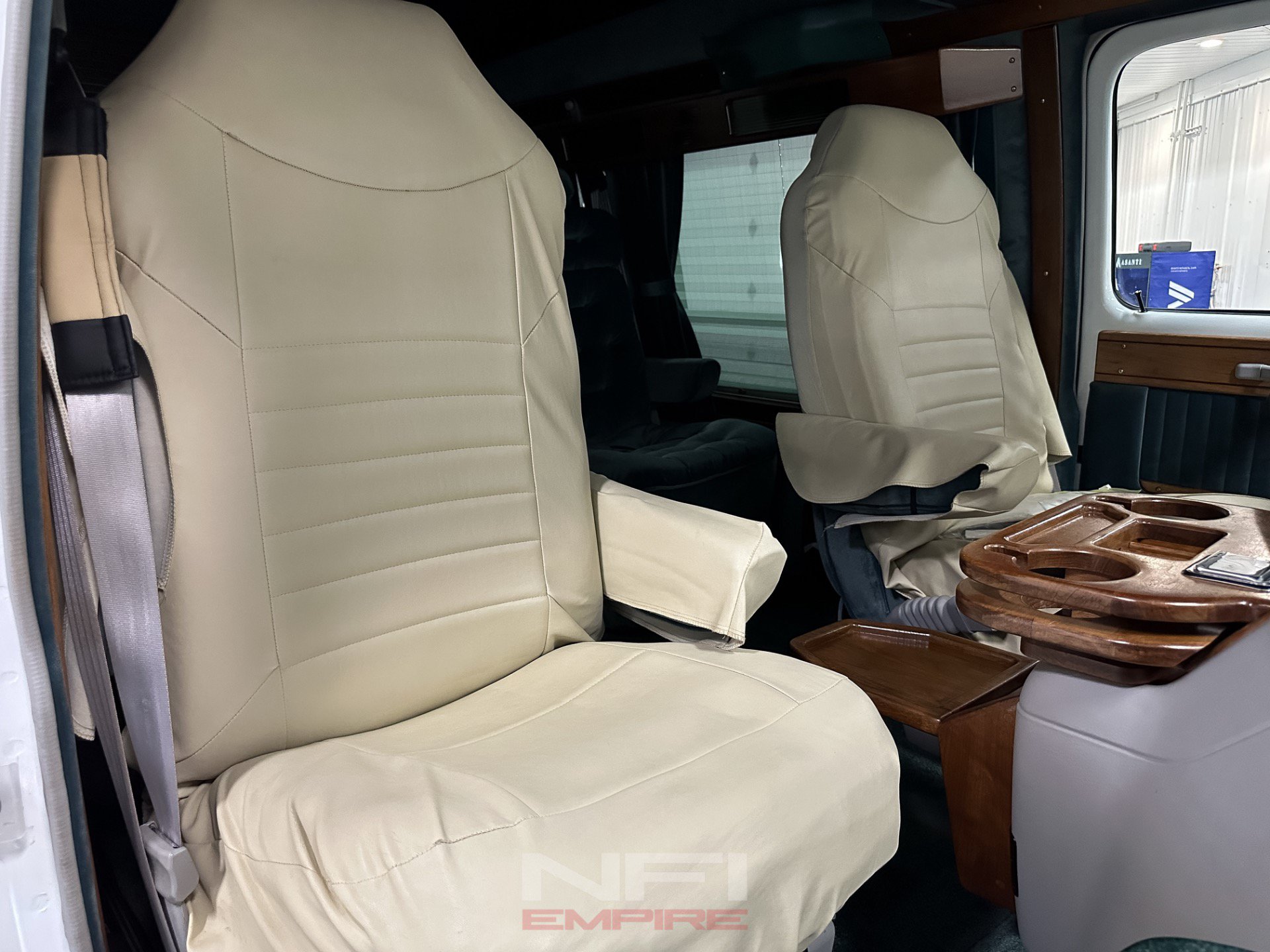 Used 1992 Chevrolet G20 RWD image 48