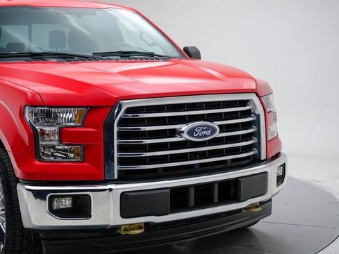 Used 2017 Ford F150 XLT w/ Equipment Group 302A Luxury image 12