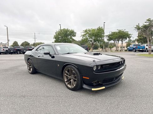 Used 2022 Dodge Challenger R/T Scat Pack w/ Shaker Package RWD image 1