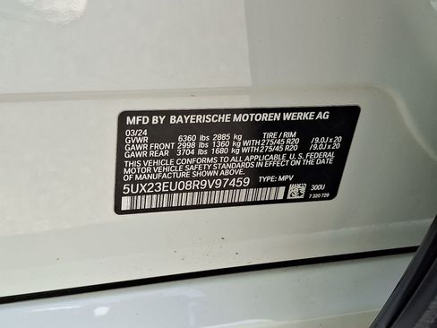 Used 2024 BMW X5 xDrive40i w/ M Sport Package AWD/4WD image 31