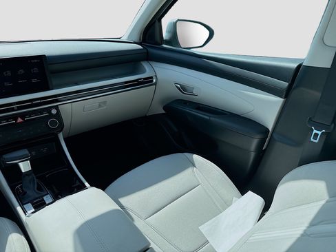 New 2026 Hyundai Tucson SEL FWD image 16