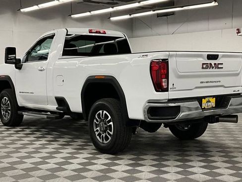 Used 2024 GMC Sierra 3500 SLE w/ SLE Convenience Package AWD/4WD image 3