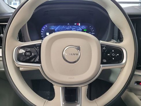 New 2026 Volvo XC60 T8 Ultra w/ Protection Package Premier AWD/4WD image 20