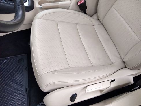 Used 2014 Volkswagen Jetta TDI image 21