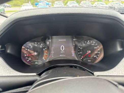 Used 2022 Jeep Compass Latitude w/ Sun and Sound Group AWD/4WD image 33