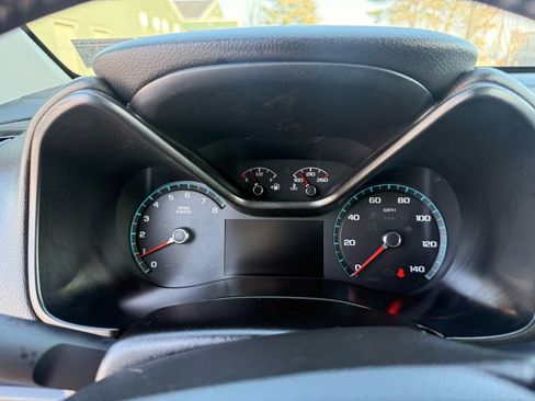 Used 2017 GMC Canyon SLT w/ Driver Alert Package image 20