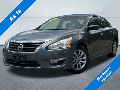 Used 2014 Nissan Altima 2.5 S w/ Display Audio Package