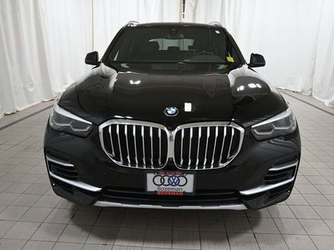 Used 2022 BMW X5 xDrive40i w/ Parking Assistance Package AWD/4WD image 16