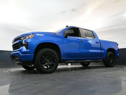 Used 2025 Chevrolet Silverado 1500 RST w/ Z71 Off-Road Package AWD/4WD image 20
