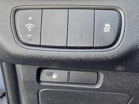 Used 2020 Kia Sorento L image 19