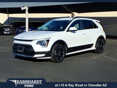 Used 2023 Kia Niro EX