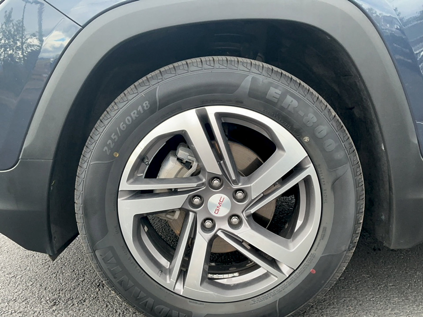 Used 2018 GMC Terrain SLT w/ Preferred Package AWD/4WD image 9