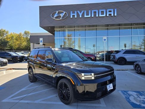 Used 2025 Hyundai Santa Fe Calligraphy image 1